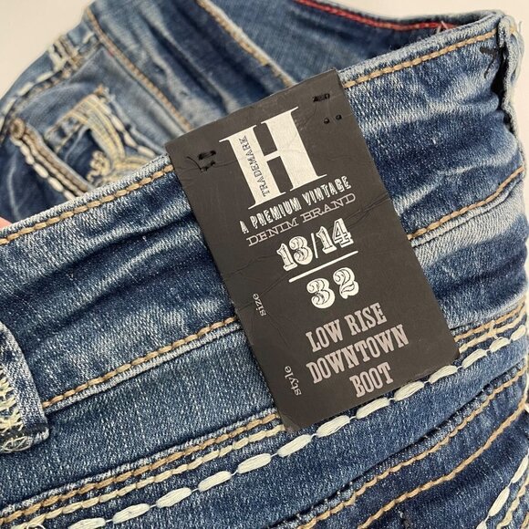 NWT Trademark Low Rise Downtown Boot Cut Jeans Womens Size 32 Maurices Pockets - Picture 6 of 10